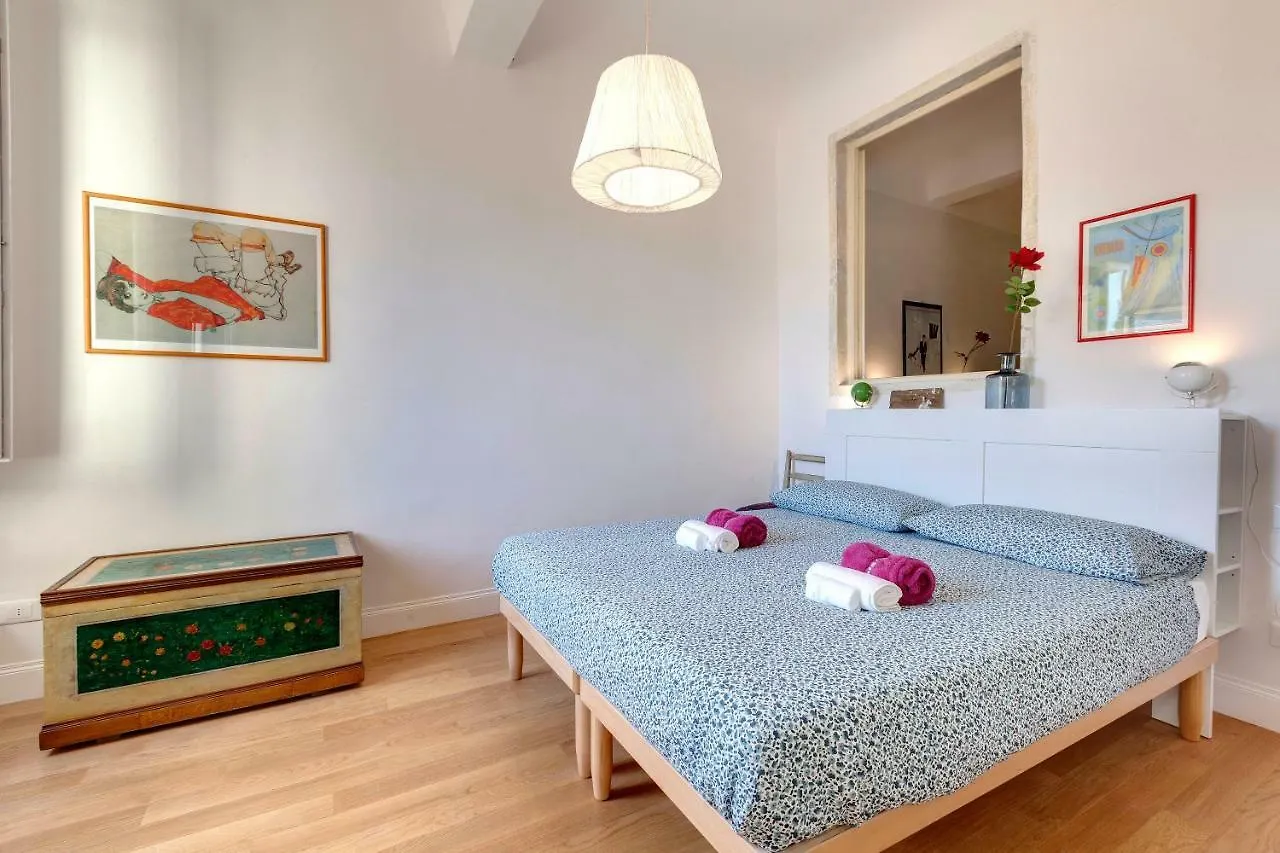 Route 30 Apartment Florence