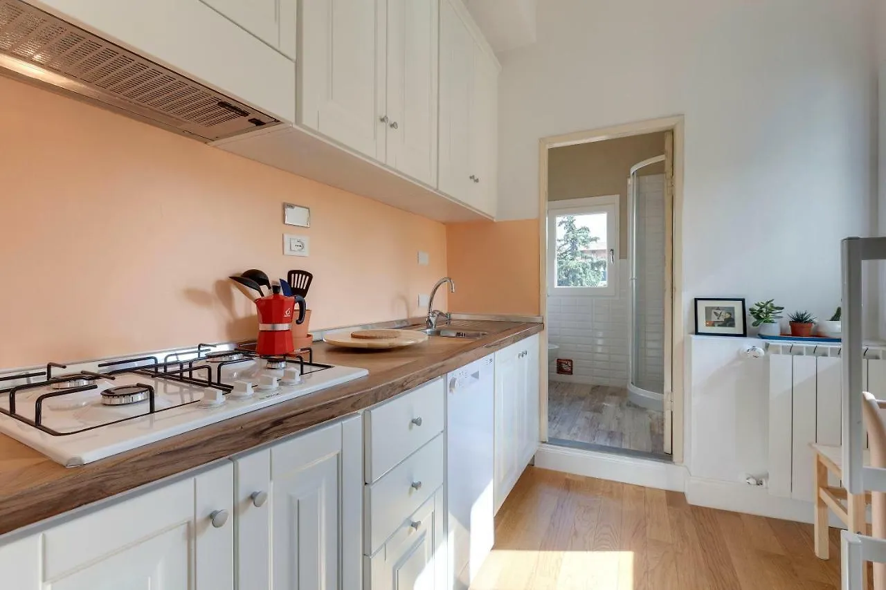 Route 30 Apartment Florence